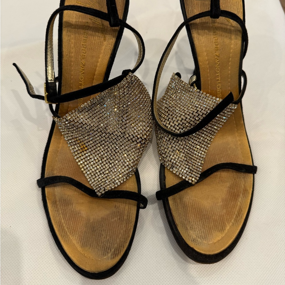 Giuseppe Zanotti Crystal Embellished Black Velvet Sandals Size 39 Made in Italy